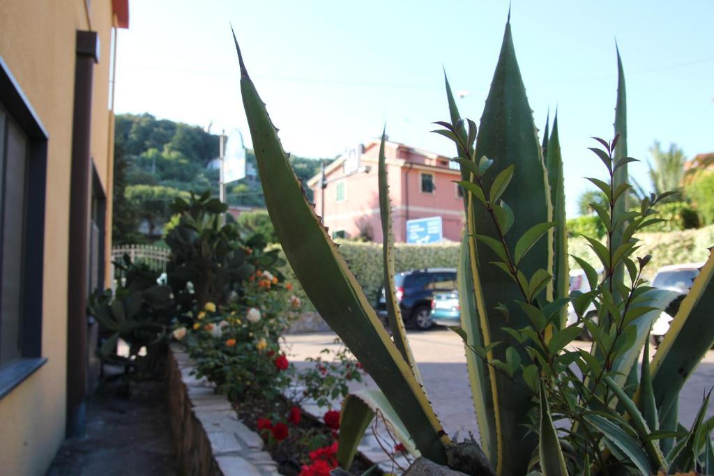 Albergo La Mimosa Lerici Eksteriør bilde